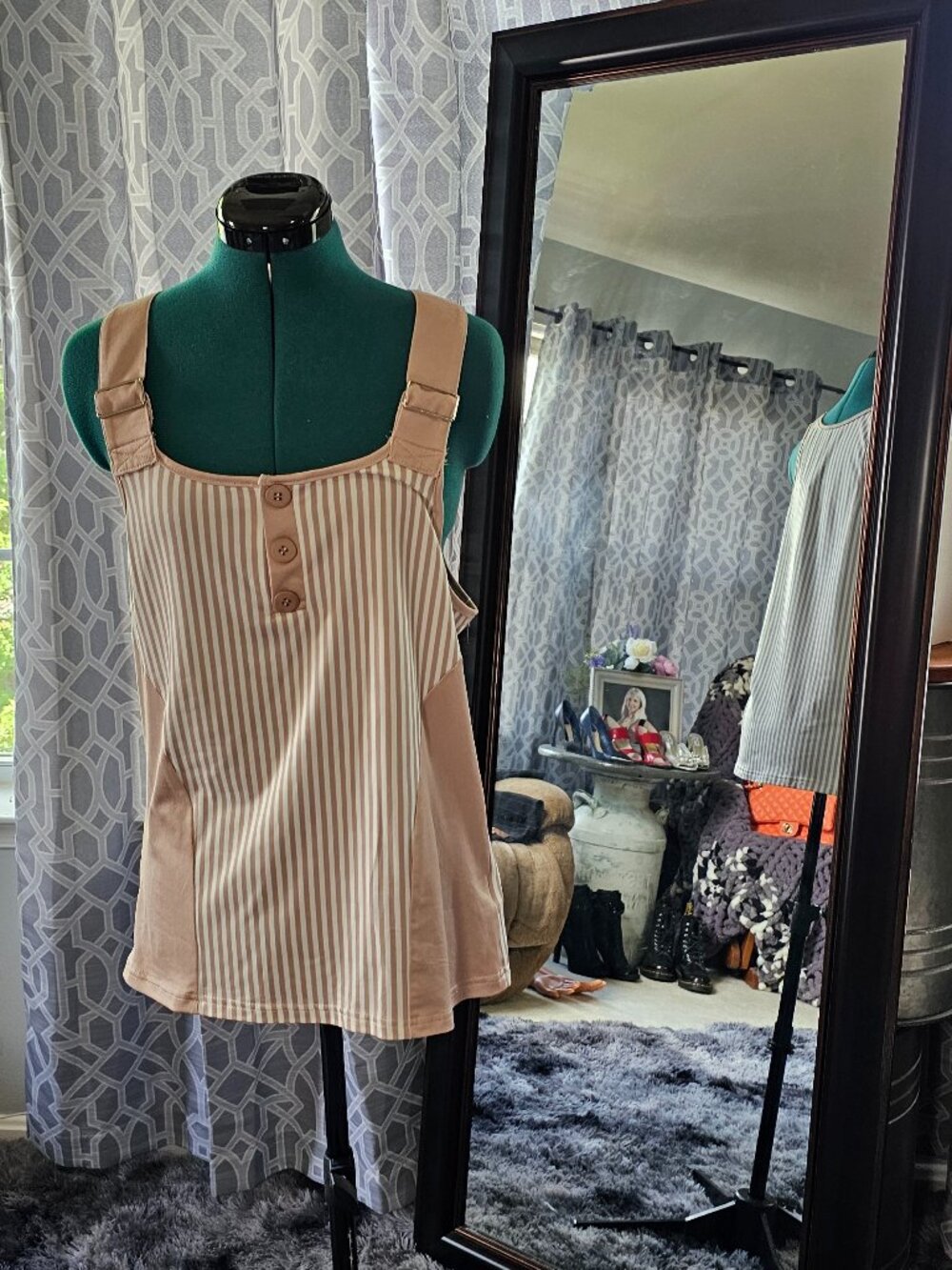 INCERUN Sleeveless Striped Buckle‑Strap Tank Top – Size L NWT